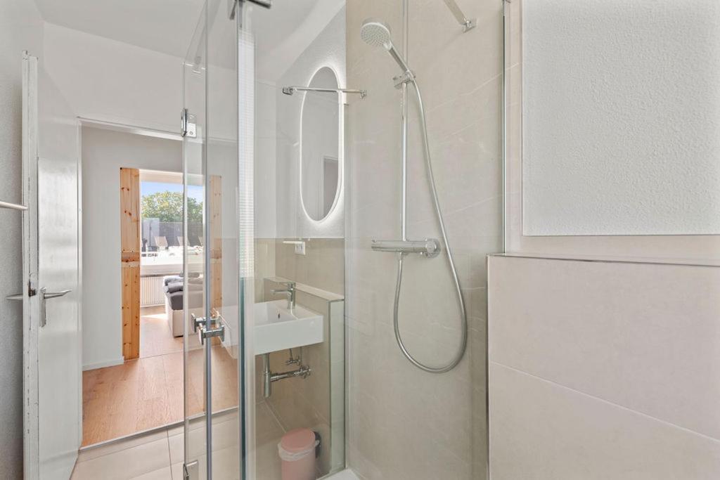 Louises City Penthouse Mit Panorama-Dachterasse Friedrichshafen Ngoại thất bức ảnh